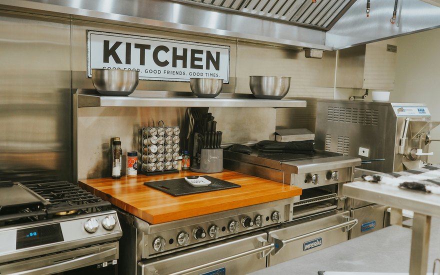 Cloud Kitchen Setup